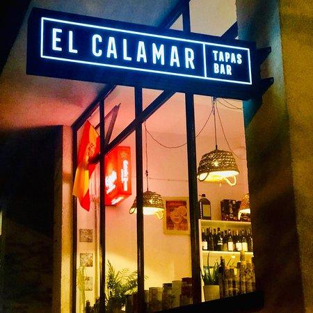 El Calamar Tapas Bar